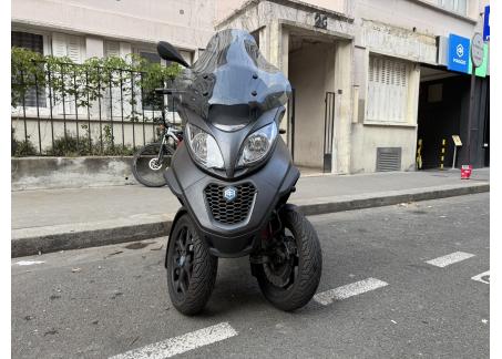 PIAGGIO MP3 350 ABS/ASR SPORT GARANTIE 6 MOIS BON ETAT NOIR MAT CRIT'AIR 1 ( VIOLET ) 