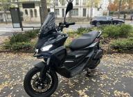 APRILIA SR-GT 125  1000 KM GARANTIE 24 MOIS LIVRAISON POSSIBLE DANS TOUTE LA FRANCE 